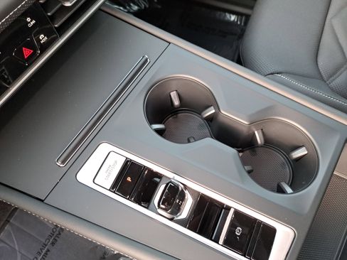 New 2026 Volkswagen Atlas SE image 25