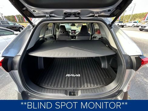 Used 2023 Toyota RAV4 XLE image 10