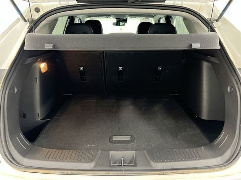 Used 2024 Chevrolet Trax LT w/ Driver Confidence Package image 23