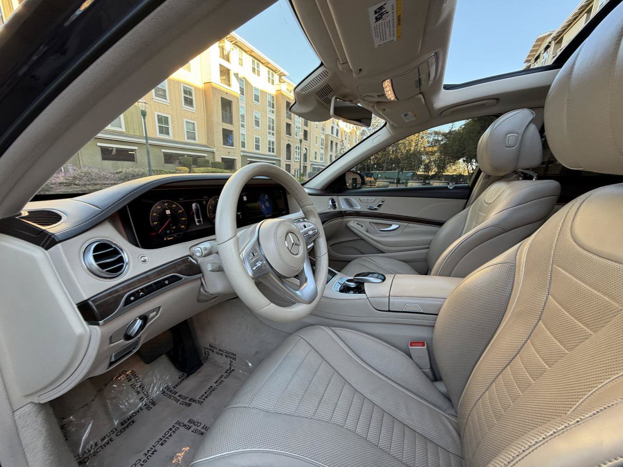 Used 2019 Mercedes-Benz S 560 Sedan image 38