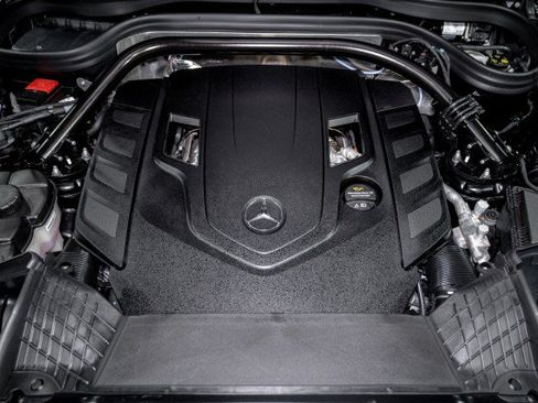 Certified 2024 Mercedes-Benz G 550 image 23