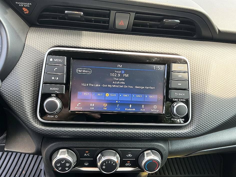 Certified 2025 Nissan Kicks Play S FWD image 17