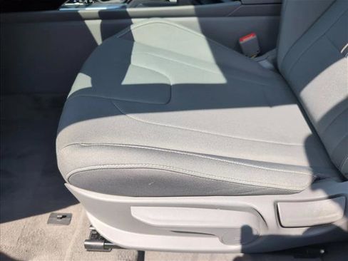 New 2026 Hyundai Elantra Sport image 4