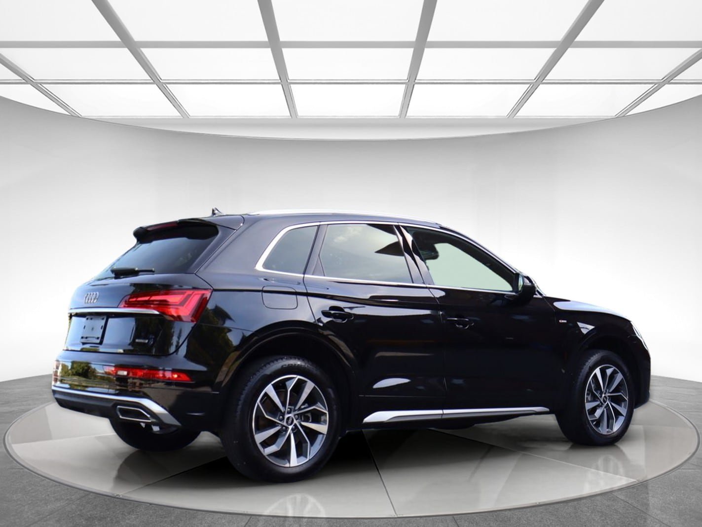Used 2022 Audi Q5 2.0T Premium Plus w/ Premium Plus Package AWD/4WD image 6