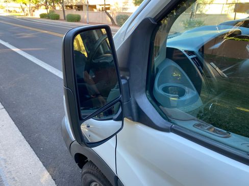 Used 2016 Ford Transit 350 XL image 18