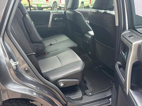 Certified 2023 Toyota 4Runner SR5 Premium w/ Moonroof Package AWD/4WD image 27