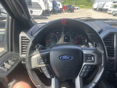 Used 2020 Ford F150 Raptor w/ Equipment Group 802A Luxury AWD/4WD image 34