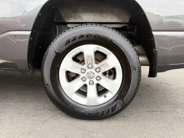 Used 2023 RAM 1500 Laramie AWD/4WD image 29