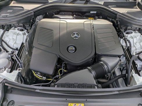 New 2027 Mercedes-Benz GLC 350e 4MATIC image 17
