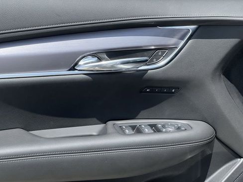 New 2025 Cadillac XT6 Luxury image 21