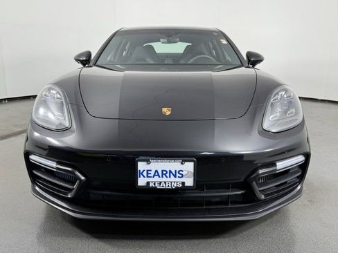 Used 2021 Porsche Panamera GTS image 3