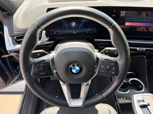 Used 2025 BMW X1 xDrive28i AWD/4WD image 10