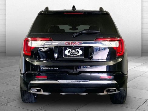 Used 2023 GMC Acadia Denali FWD image 3