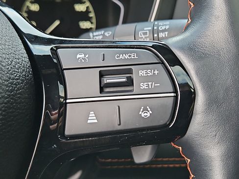 Certified 2023 Honda Pilot TrailSport image 28