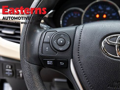 Used 2016 Toyota Corolla LE FWD image 14