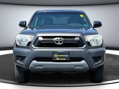 Used 2013 Toyota Tacoma 4x4 Double Cab image 2