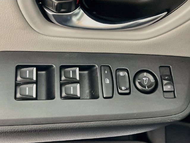 Used 2023 Honda Pilot EX-L image 12