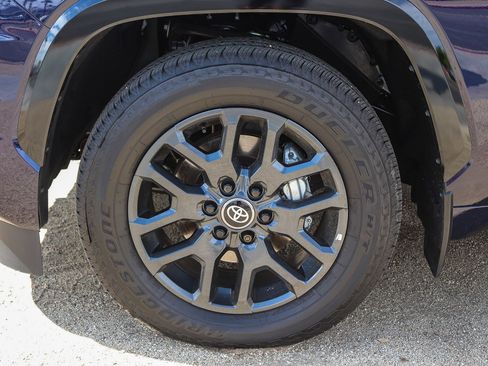 New 2025 Toyota Sequoia Platinum image 11