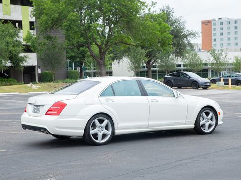 Used 2013 Mercedes-Benz S 550 image 7