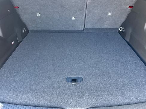 New 2026 Jeep Cherokee Laredo image 16