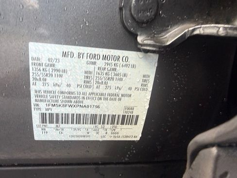 Used 2023 Ford Explorer Limited w/ Hybrid Equipment Group 310A AWD/4WD image 23