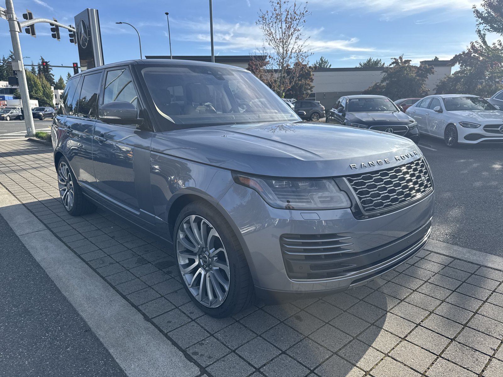 Used 2020 Land Rover Range Rover AWD/4WD image 4