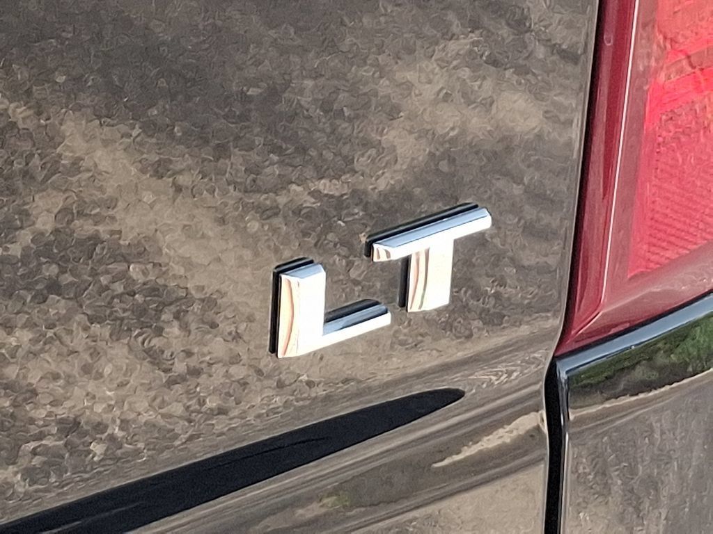 Certified 2022 Chevrolet Silverado 1500 LT AWD/4WD image 31