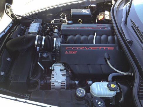 Used 2007 Chevrolet Corvette Convertible w/ Preferred Equipment Group RWD image 28