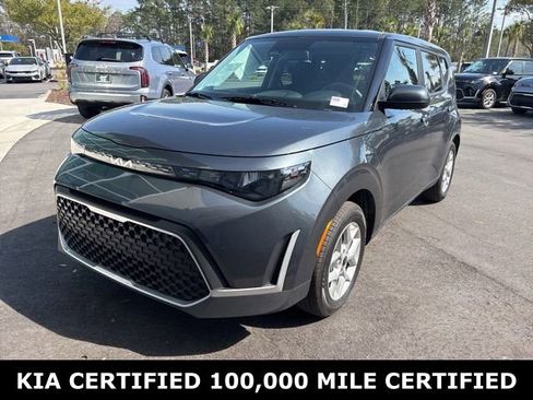 Certified 2025 Kia Soul LX w/ LX Technology Package image 1