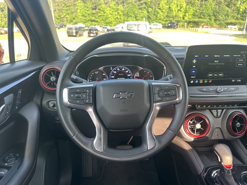 Used 2023 Chevrolet Blazer RS w/ Driver Confidence II Package FWD image 24