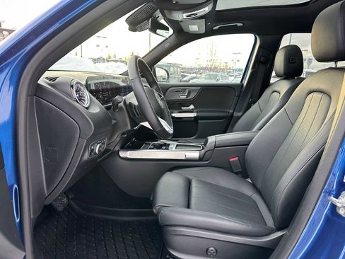 Used 2024 Mercedes-Benz GLB 250 4MATIC image 20