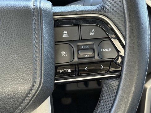 Used 2024 Toyota Tundra Limited image 23