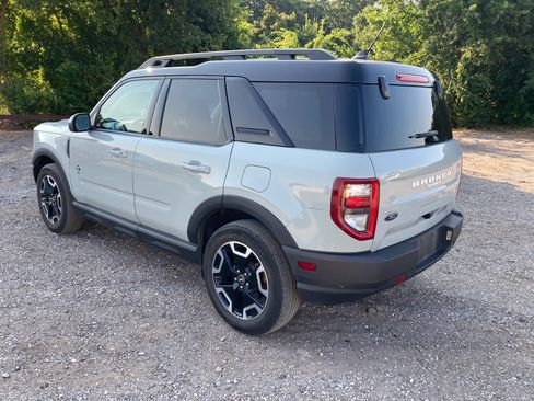 Used 2022 Ford Bronco Sport Outer Banks w/ Tech Package AWD/4WD image 5