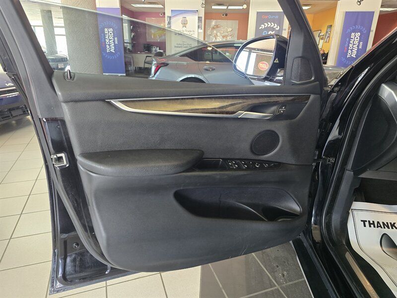Used 2018 BMW X5 xDrive35i AWD/4WD image 7
