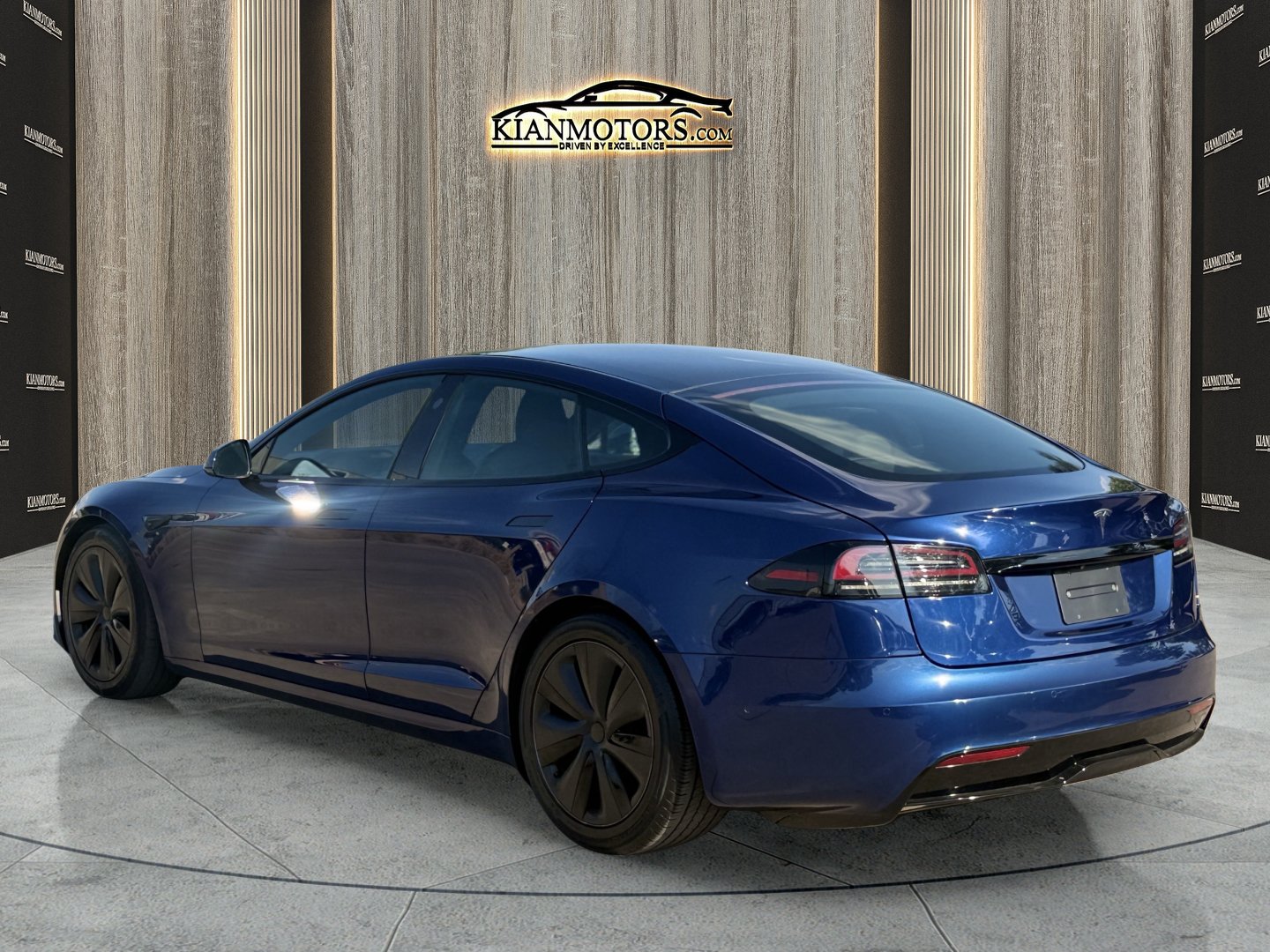 Used 2023 Tesla Model S AWD/4WD image 5
