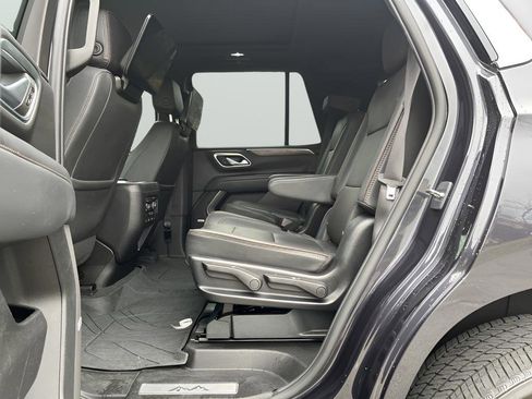 Used 2023 Chevrolet Tahoe High Country image 9