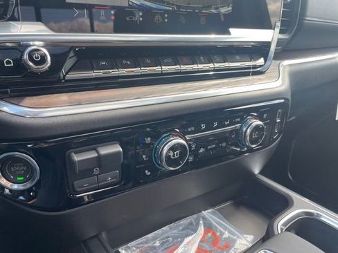 New 2026 GMC Sierra 1500 SLT w/ SLT Premium Plus Package image 16