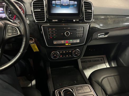 Used 2017 Mercedes-Benz GLS 450 4MATIC w/ Premium Package image 20