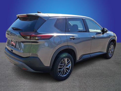 Used 2023 Nissan Rogue S FWD image 4