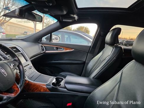 Used 2016 Lincoln MKX Reserve w/ Technology Package image 4