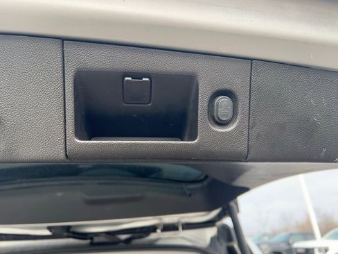 Used 2015 Chevrolet Tahoe LT w/ Luxury Package image 5