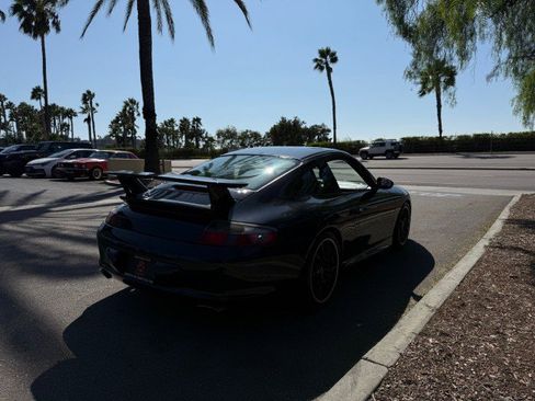 Used 2004 Porsche 911 GT3 image 5