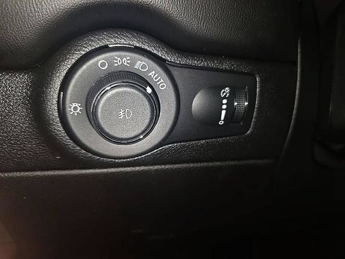 Used 2021 Dodge Durango GT AWD/4WD image 15