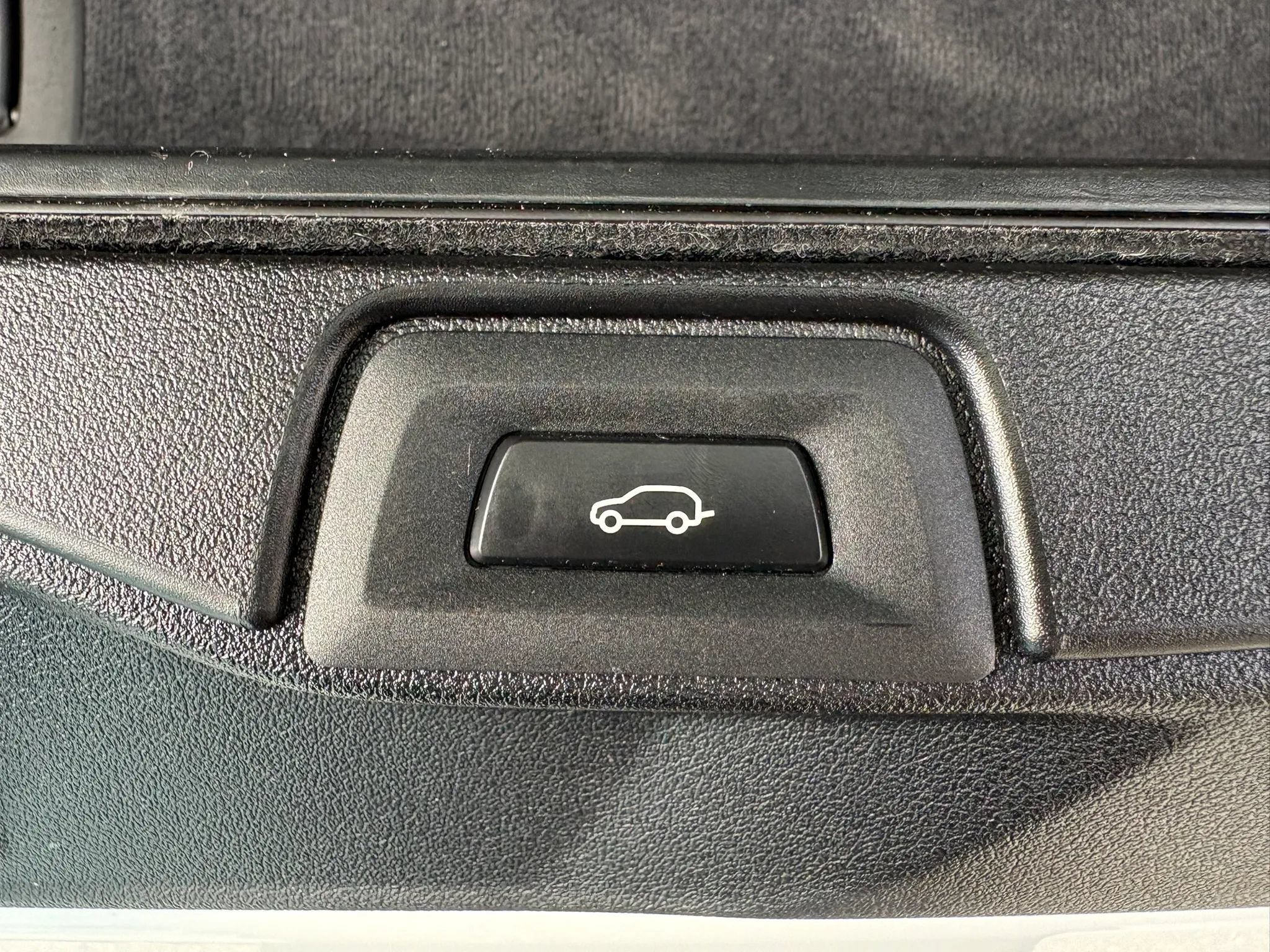 Used 2019 BMW X5 xDrive40i w/ Premium Package AWD/4WD image 37