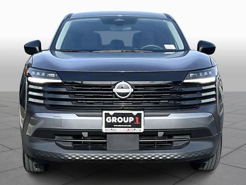 Used 2025 Nissan Kicks S w/ Charging Package image 5