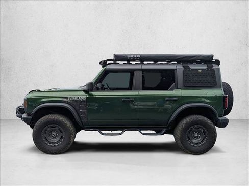 Used 2024 Ford Bronco Everglades AWD/4WD image 9