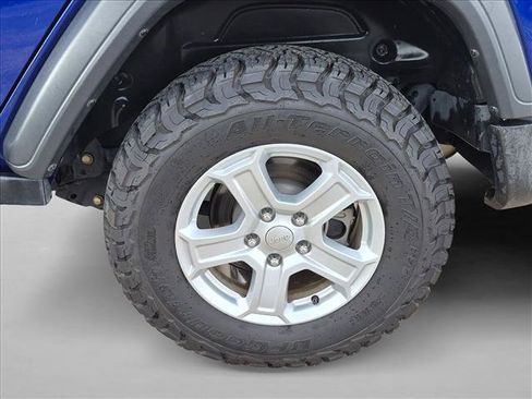 Used 2018 Jeep Wrangler Unlimited Sport S AWD/4WD image 7