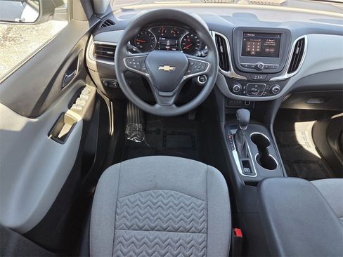 Certified 2024 Chevrolet Equinox LS w/ LS Convenience Package image 9
