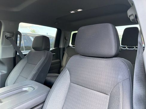 Used 2023 Chevrolet Silverado 1500 LT AWD/4WD image 19