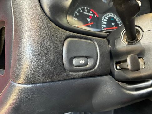 Used 1999 Chevrolet Corvette Coupe image 20